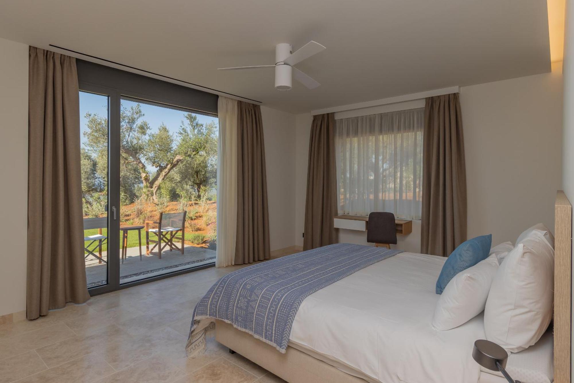 Messinian Nest Villa เกียโลวา ภายนอก รูปภาพ