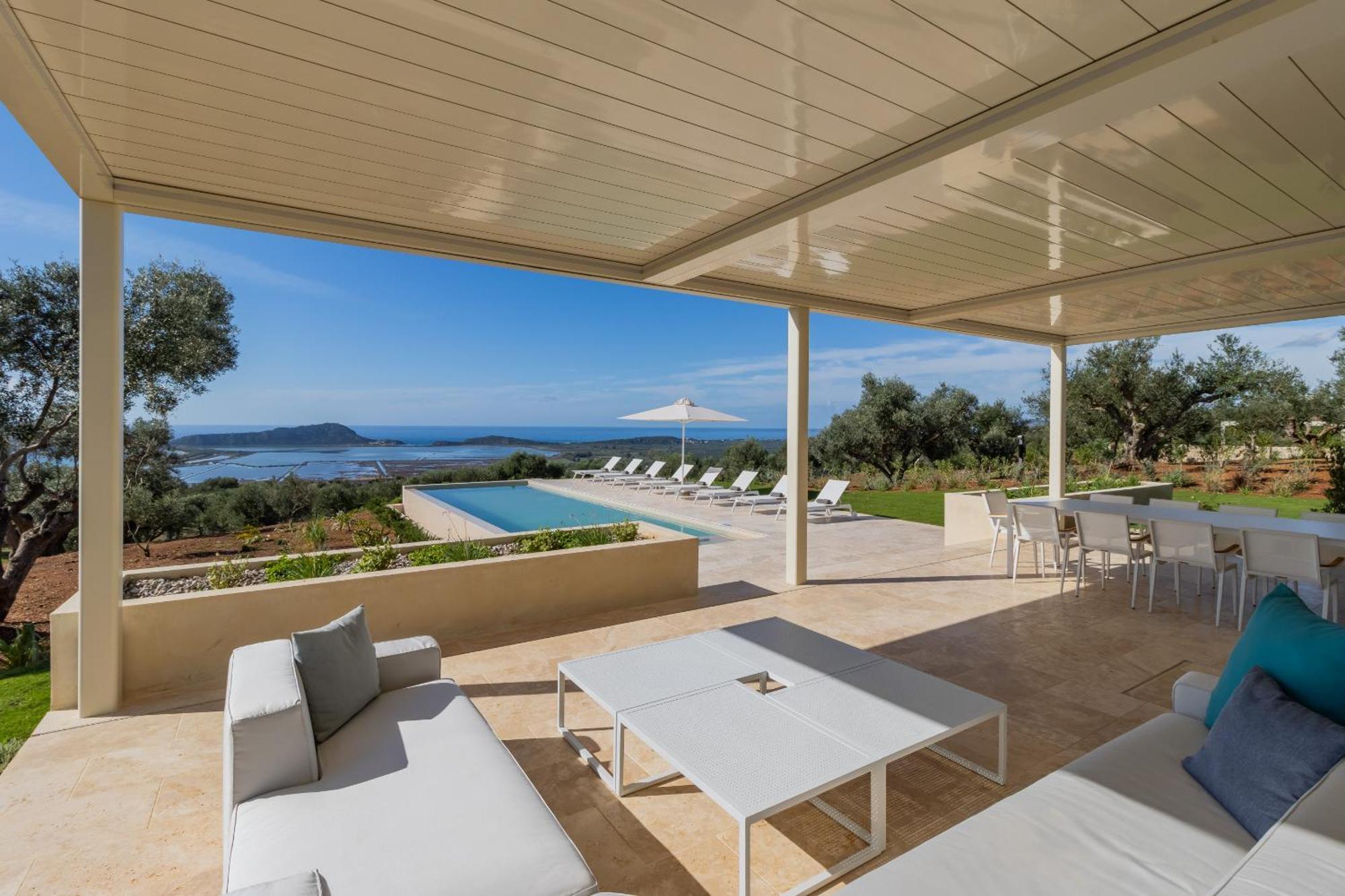 Messinian Nest Villa เกียโลวา ภายนอก รูปภาพ