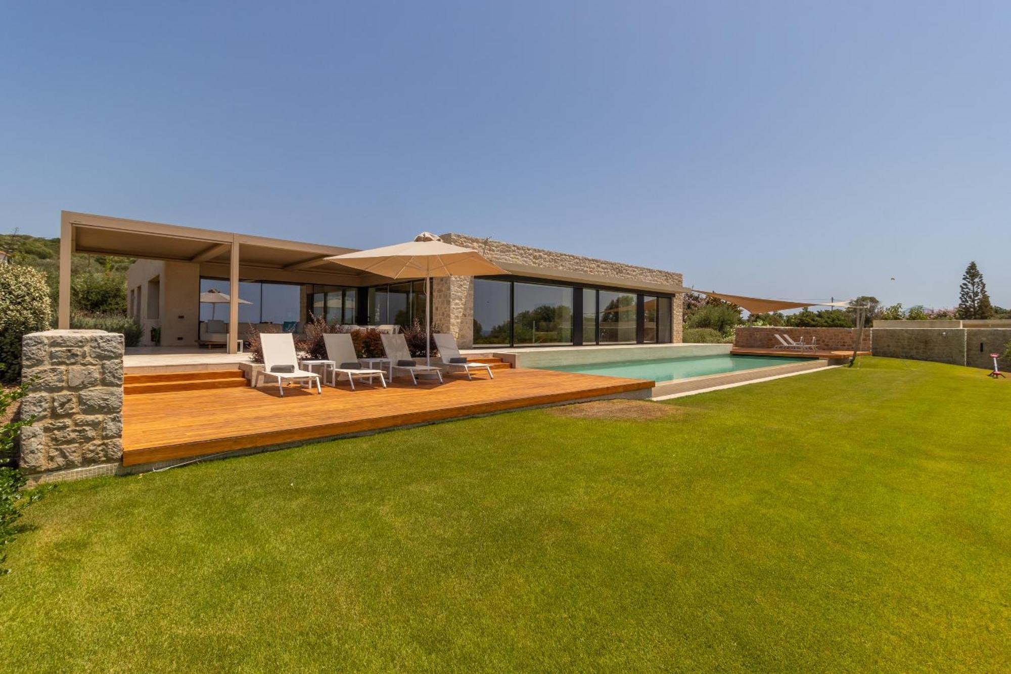 Messinian Nest Villa เกียโลวา ภายนอก รูปภาพ
