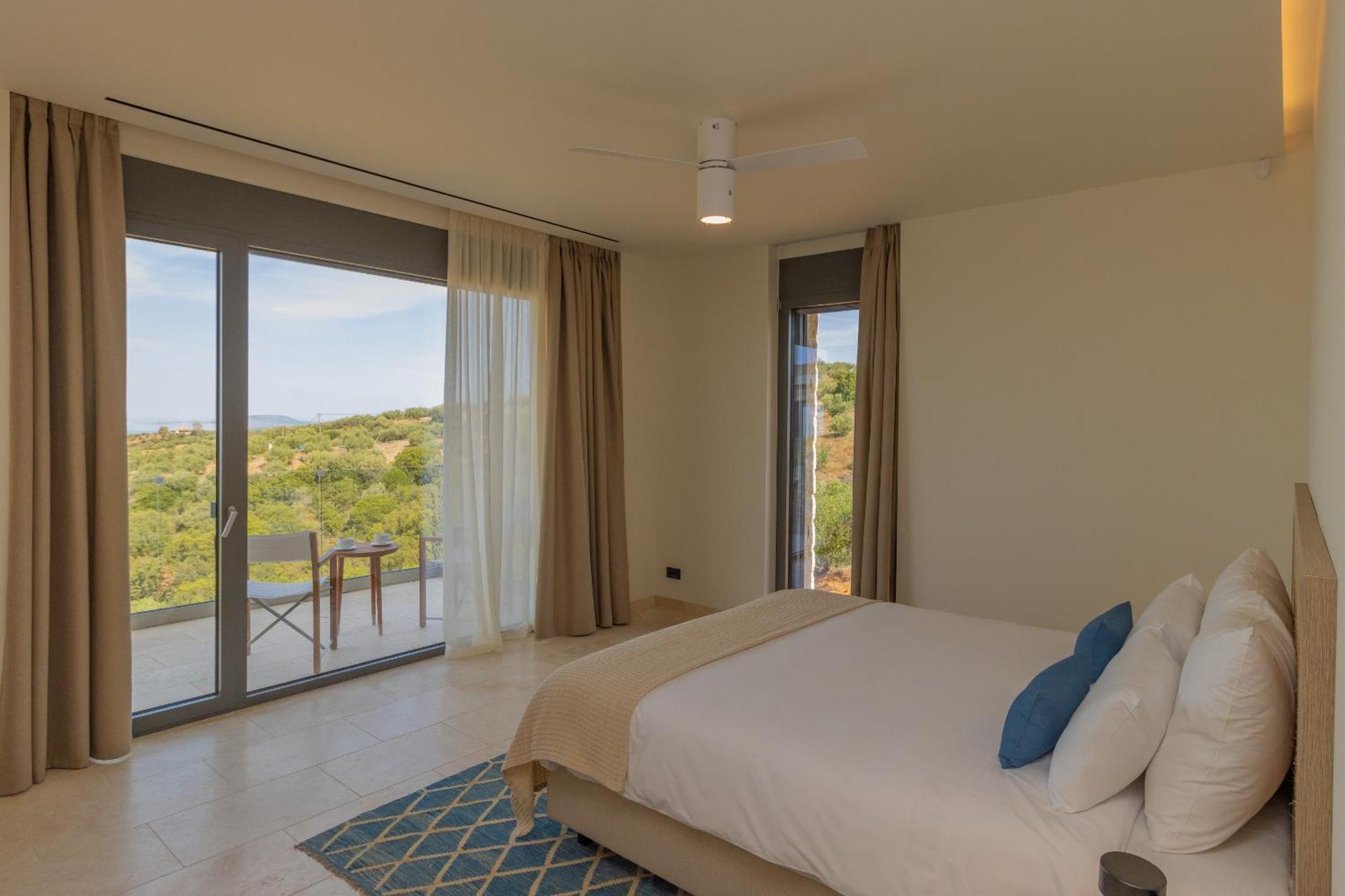 Messinian Nest Villa เกียโลวา ภายนอก รูปภาพ